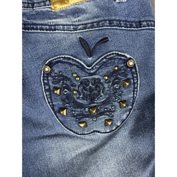 Apple Bottom Jeans Womens Size 11/12 Capri Low Rise Stretch Embroidered Denim - Picture 7 of 9